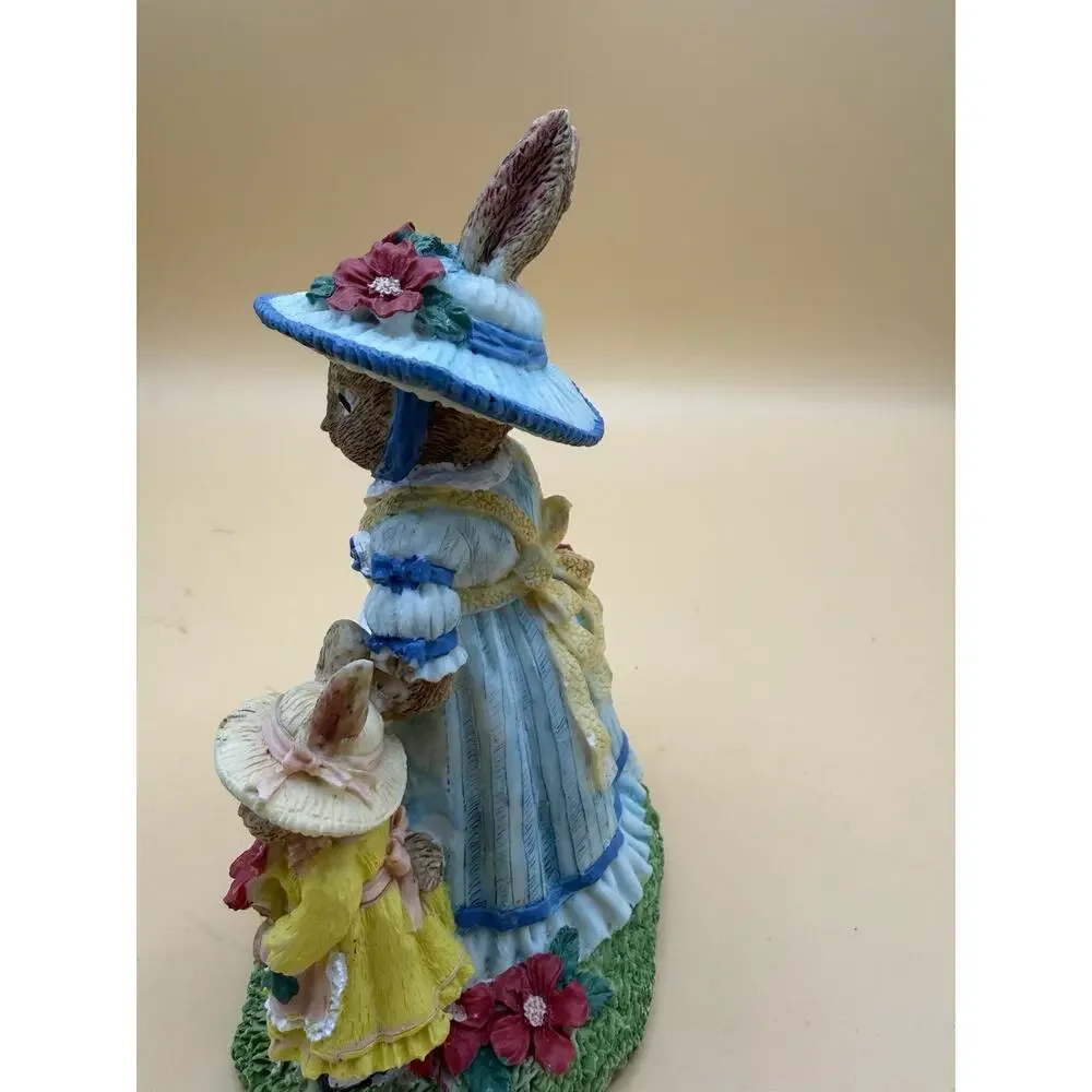1995 Mama Jumper With Hyena Rabbit Figurine VA35 Easter Spring Bunny Resin
